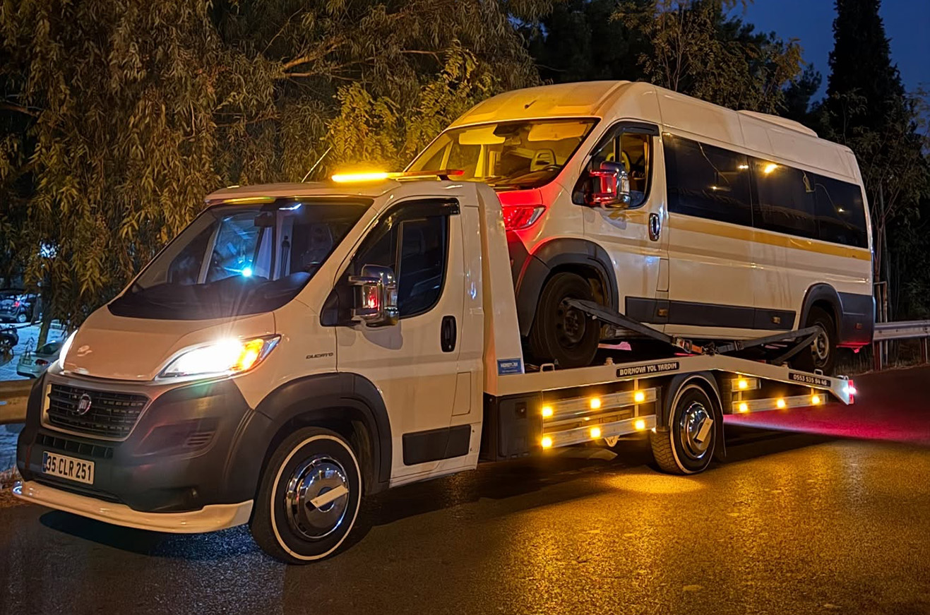 Bornova gece açık çekici